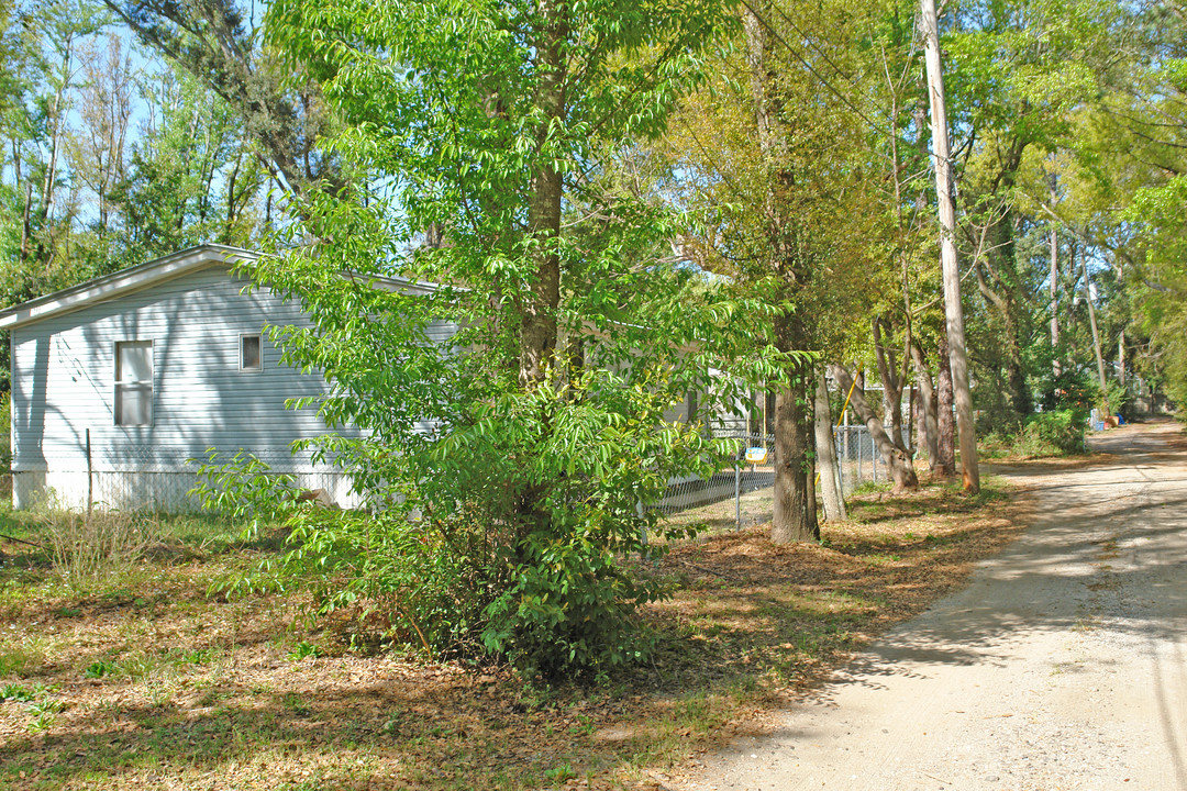 7655 Lawton St in Pensacola, FL - Building Photo