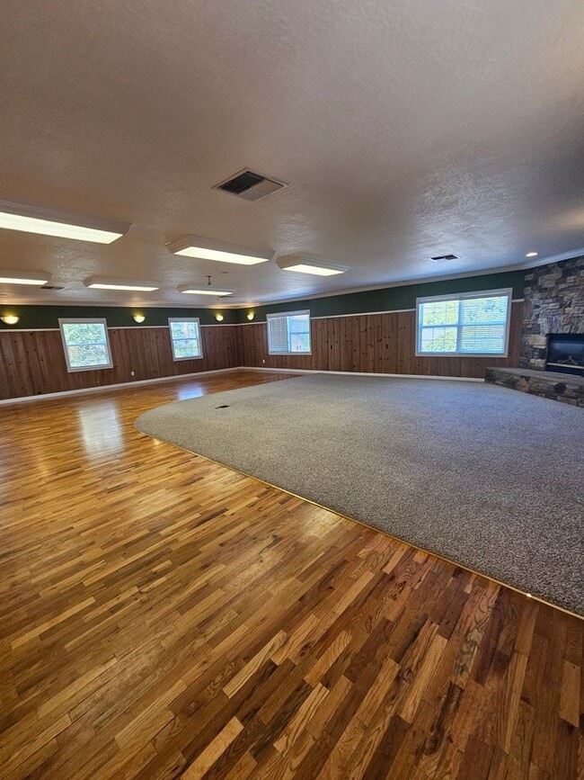 831 Niantic St in Medford, OR - Building Photo - Building Photo