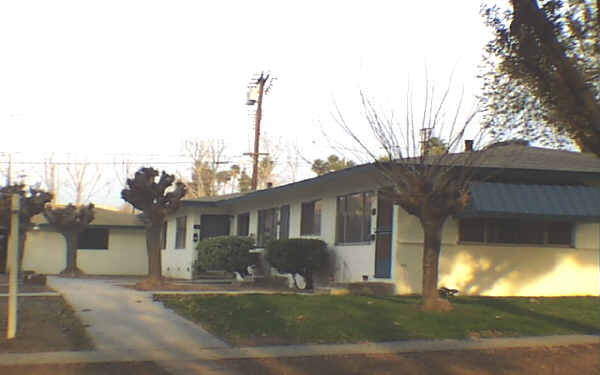 345 La Paloma St in Redlands, CA - Building Photo