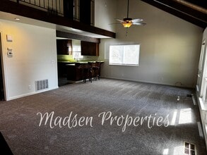 2394 Campbell St in Durham, CA - Building Photo - Building Photo