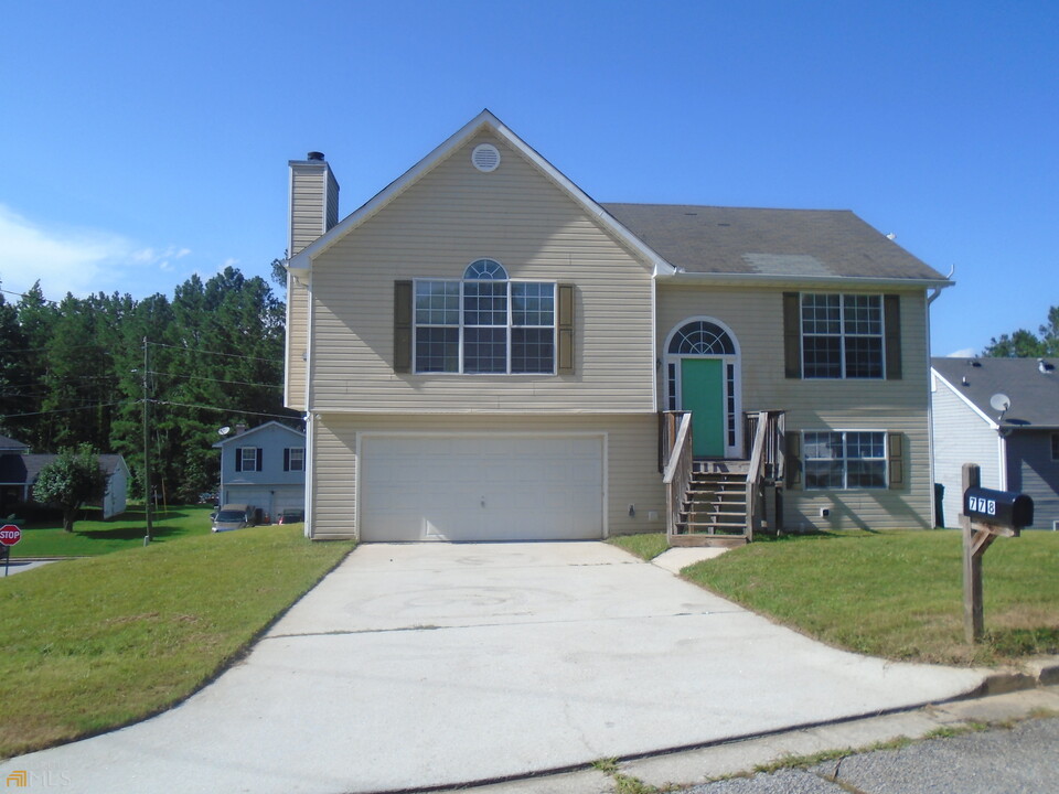 778 Stonebridge Run in Lithonia, GA - Building Photo