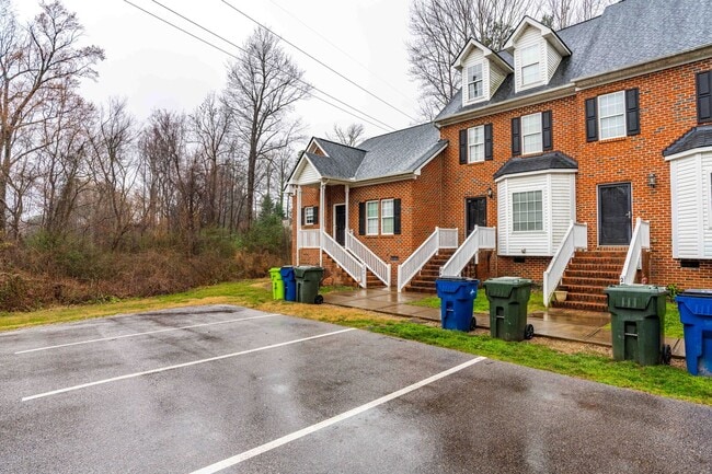 2403 Trout Stream Drive in Raleigh, NC - Building Photo - Building Photo