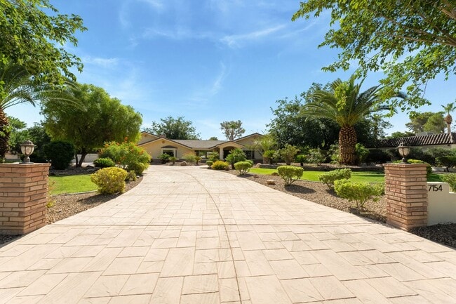 property at 7154 Ranchito Cir