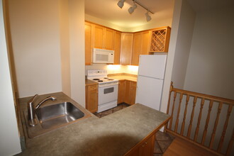 Polk Court Apartments in Washington, DC - Building Photo - Building Photo