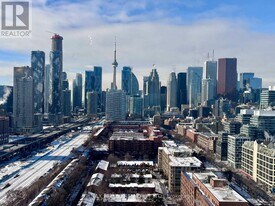 35 Parliament St in Toronto, ON - Building Photo