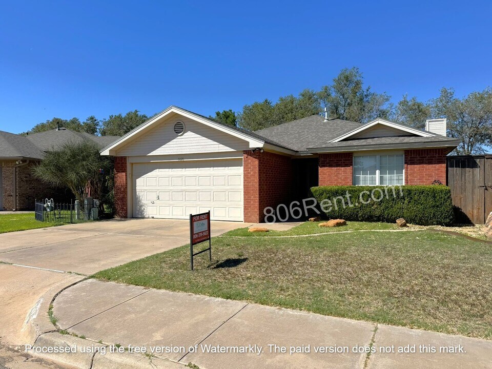 6020 2nd St in Lubbock, TX - Building Photo