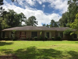114 Greenbriar Trail in Statesboro, GA - Building Photo
