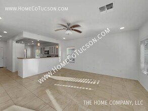 34584 S Bronco Dr in Red Rock, AZ - Building Photo - Building Photo