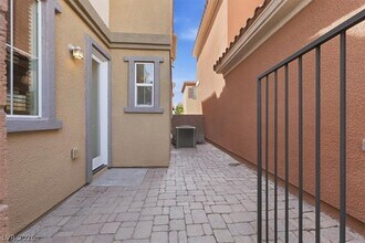 11233 Corsica Mist Ave in Las Vegas, NV - Building Photo - Building Photo