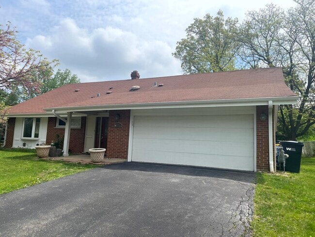 2N470 Lloyd Ave in Lombard, IL - Building Photo - Building Photo