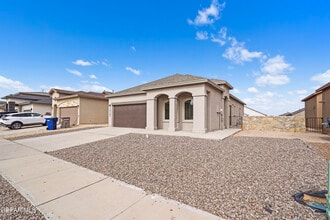 14761 Mike a Mendoza Ave in El Paso, TX - Building Photo - Building Photo