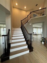 10228 Chestnut Ridge Rd in Austin, TX - Building Photo - Building Photo
