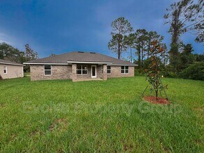 31 Westridge Ln in Palm Coast, FL - Building Photo - Building Photo