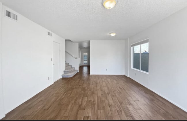 4510 W Mercury Way in Chandler, AZ - Building Photo - Building Photo
