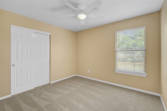 property at 1302 Teal Glen Ct