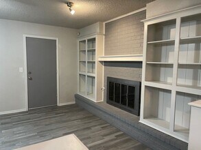 505 Post Oak Ln in Moore, OK - Building Photo - Building Photo