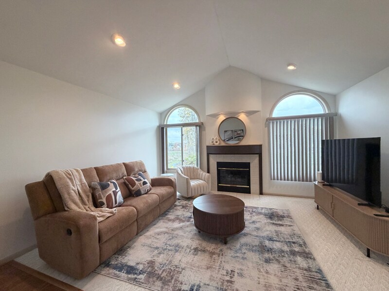 4205 Brookcrest Dr SW in Wyoming, MI - Building Photo