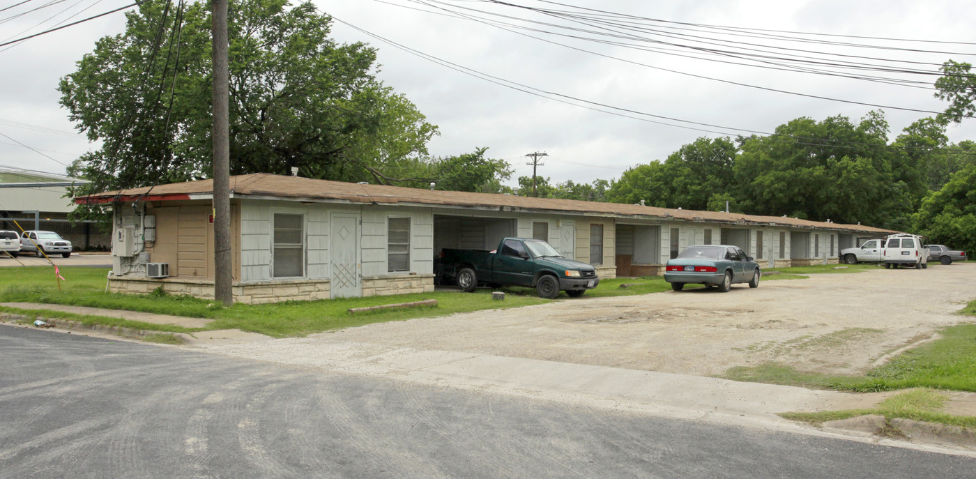 620 Gunter St in Austin, TX - Building Photo