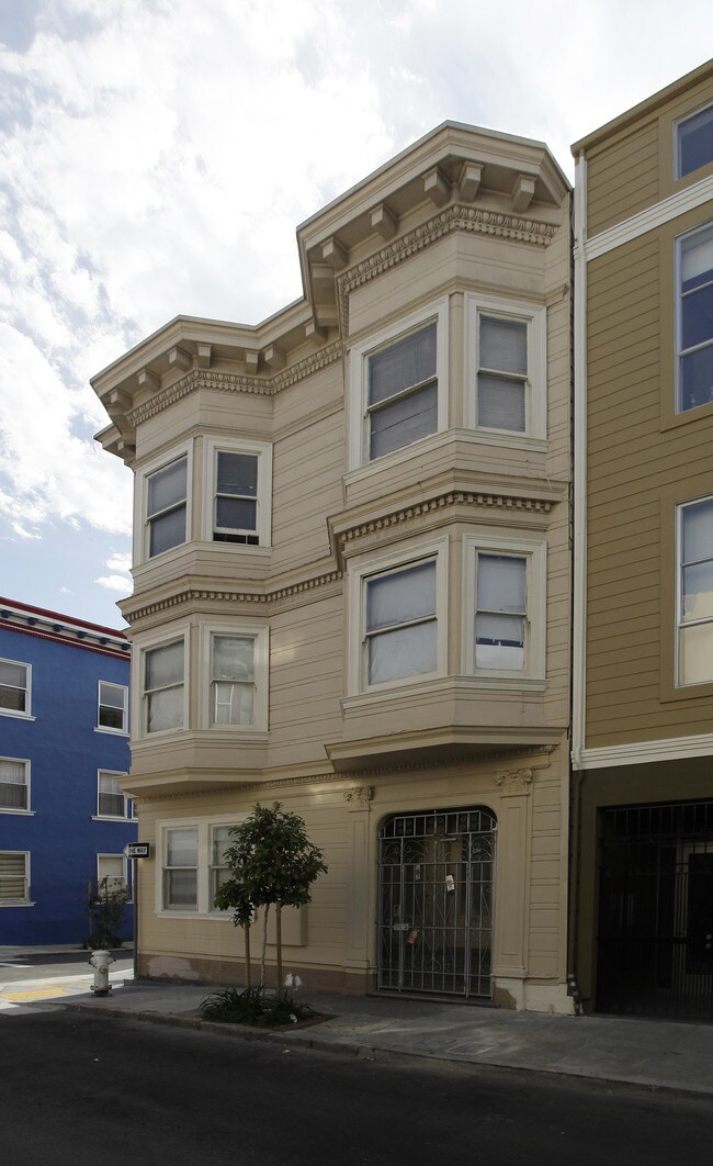 547 Natoma St in San Francisco, CA - Building Photo - Building Photo