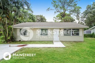3226 1st Pl in Vero Beach, FL - Building Photo