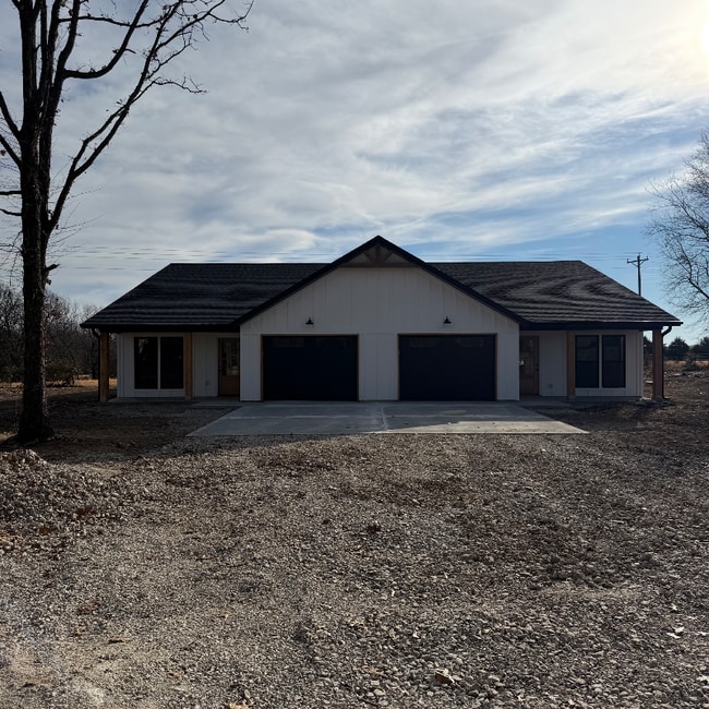 238 Briar Ridge Dr in Marshfield, MO - Foto de edificio - Building Photo