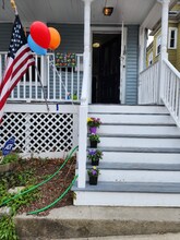 18 Kenilworth St in Malden, MA - Foto de edificio - Building Photo