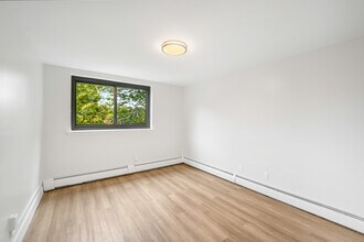 280 Collins St in Hartford, CT - Foto de edificio - Building Photo