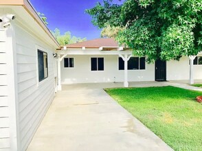 4735 Adam Rd in Simi Valley, CA - Building Photo - Building Photo