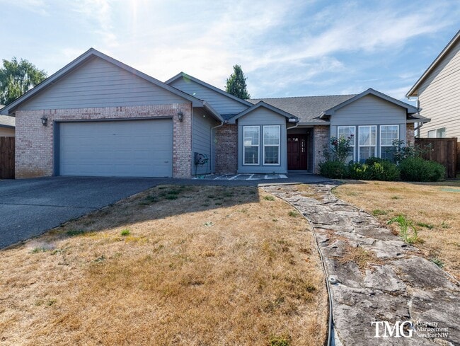 5411 NW Jackson St in Camas, WA - Building Photo - Building Photo