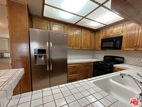 8515 Falmouth Ave in Los Angeles, CA - Building Photo - Building Photo