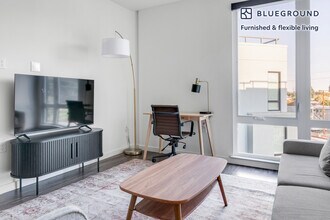 1501 Buena Vista Ave-Unit -FL5-ID1874 in Alameda, CA - Building Photo - Building Photo