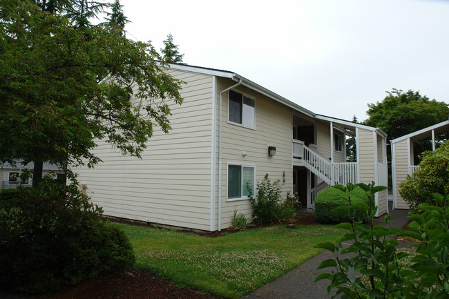 1901-1983 Fairgrounds Rd NE in Salem, OR - Building Photo - Building Photo