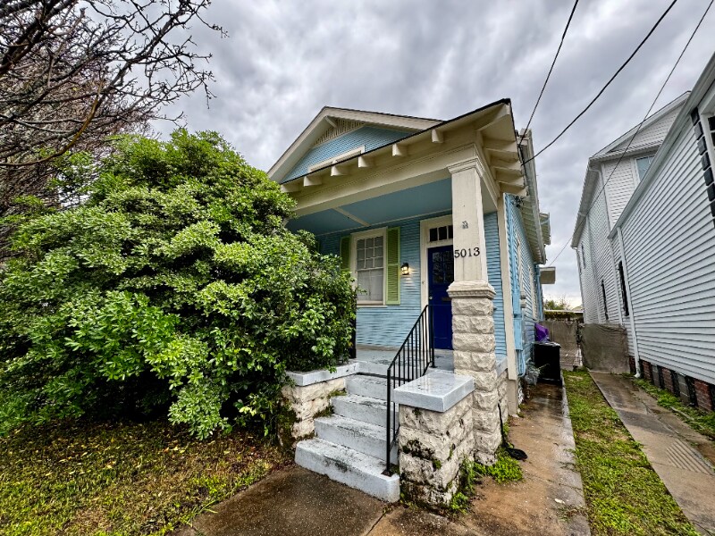 5013 Laurel St-Unit -5013 in New Orleans, LA - Building Photo