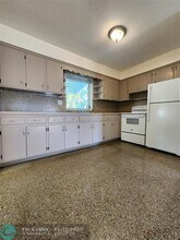 2707 NE 32nd St-Unit -2709 in Fort Lauderdale, FL - Building Photo - Building Photo