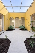 1306 Madrid St in Coral Gables, FL - Building Photo - Building Photo