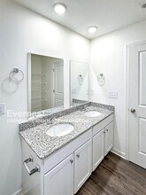 137 Flowering Cherry St in Jackson, GA - Building Photo - Building Photo