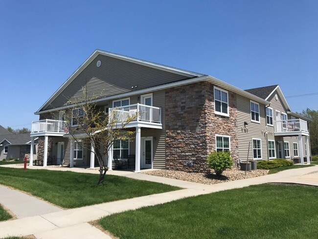 3720 Tiverton Ct. in Ames, IA - Building Photo - Building Photo