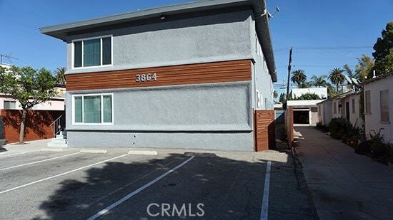 property at 3864 Inglewood Blvd