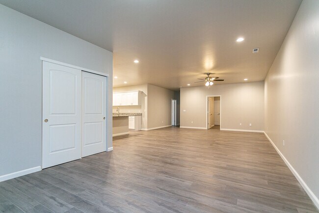 3005 Autumn Glenn Ct in Grand Junction, CO - Building Photo - Building Photo
