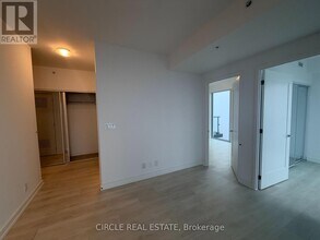 75 James St S in Hamilton, ON - Building Photo - Building Photo