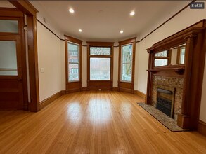 3706 N Wilton Ave in Chicago, IL - Building Photo - Building Photo