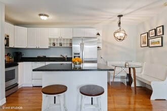 1339 N Dearborn St in Chicago, IL - Building Photo - Building Photo