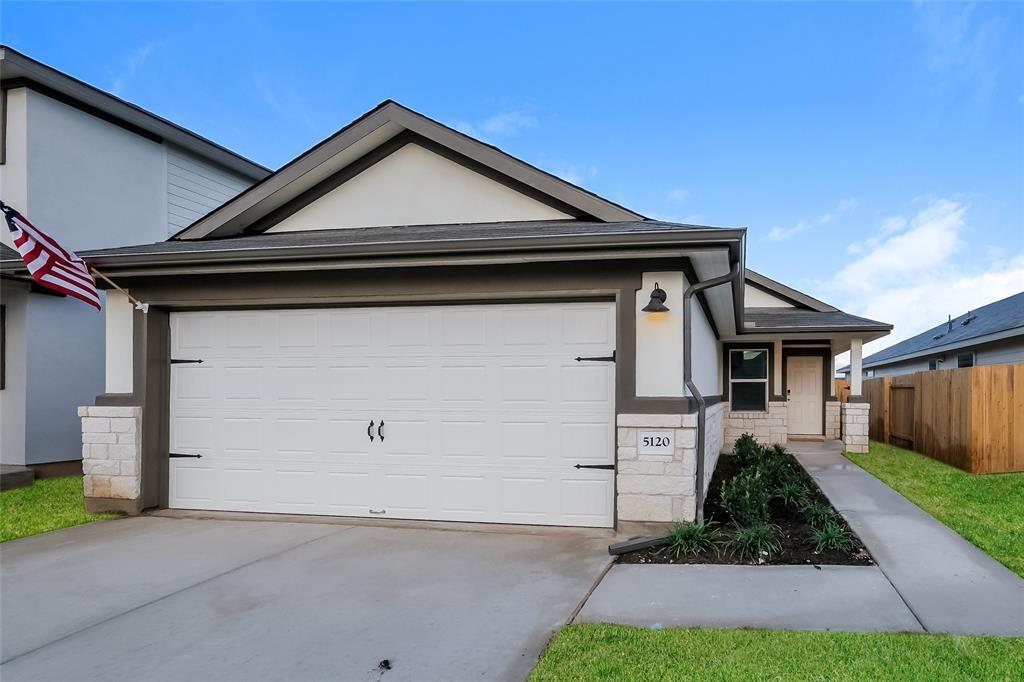 5120 Saddle Clb Dr in Georgetown, TX - Building Photo