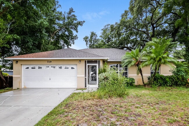 property at 719 Rue Labeau Cir