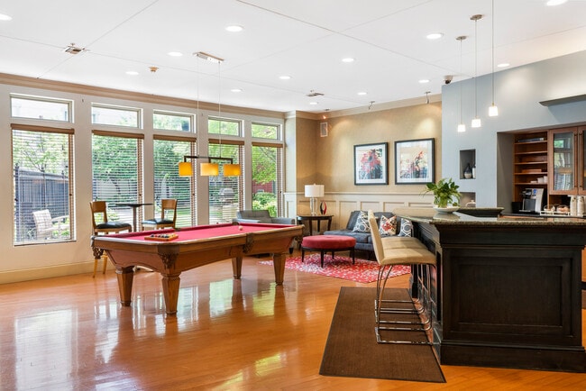 1000 Providence Plz, Unit 250 in Providence, RI - Building Photo - Building Photo