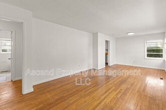 5018 Golfview Dr in Chattanooga, TN - Building Photo - Building Photo