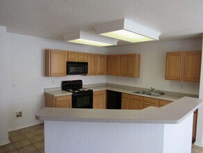 11231 Forest Pass Ct in Live Oak, TX - Building Photo - Building Photo