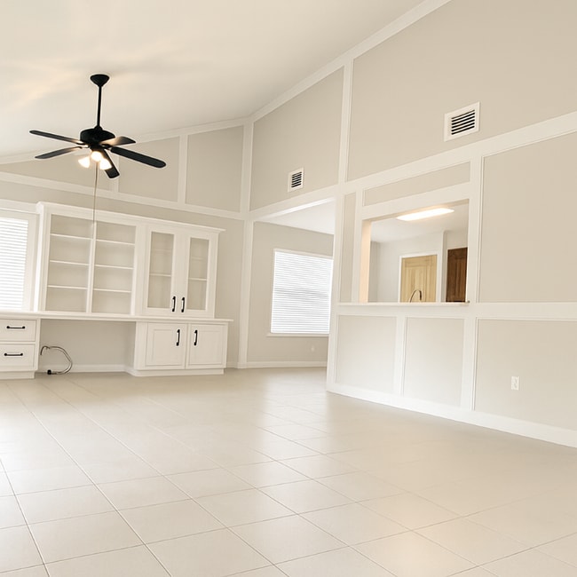 9203 Bayou Bluff Dr in Spring, TX - Foto de edificio - Building Photo