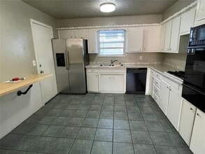 804 NW 21st St in Oklahoma City, OK - Building Photo - Building Photo