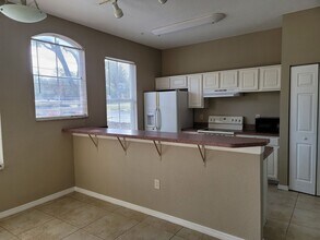 5003 Sunridge Palms Dr in Tampa, FL - Building Photo - Building Photo